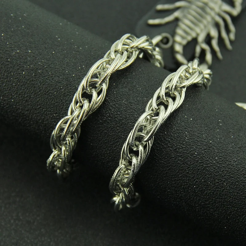 Single_Layer_Scorpion_Chain_Punk_Waist_Accessory_gallery_02 Single_Layer_Scorpion_Chain_Punk_Waist_Accessory_gallery_02.webp